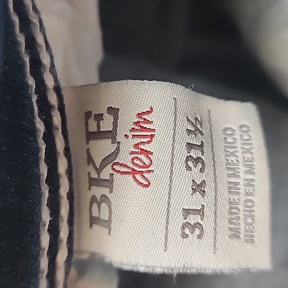 BKE Denim Ladies Payton Straight Leg Jeans - Picture 9 of 9